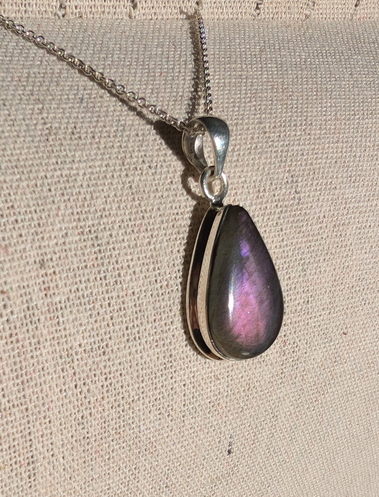 Collier Labradorite violette