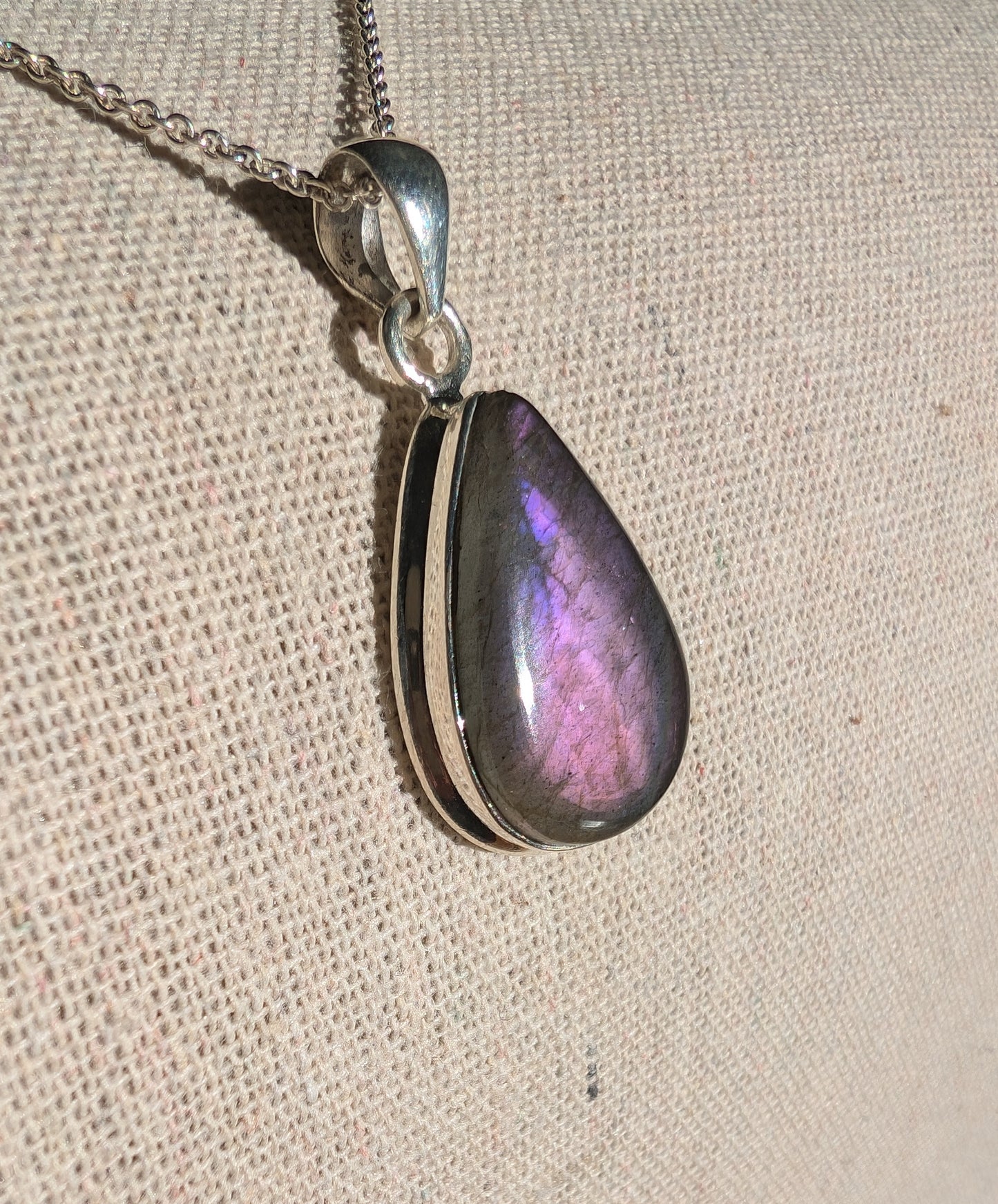 Collier Labradorite violette