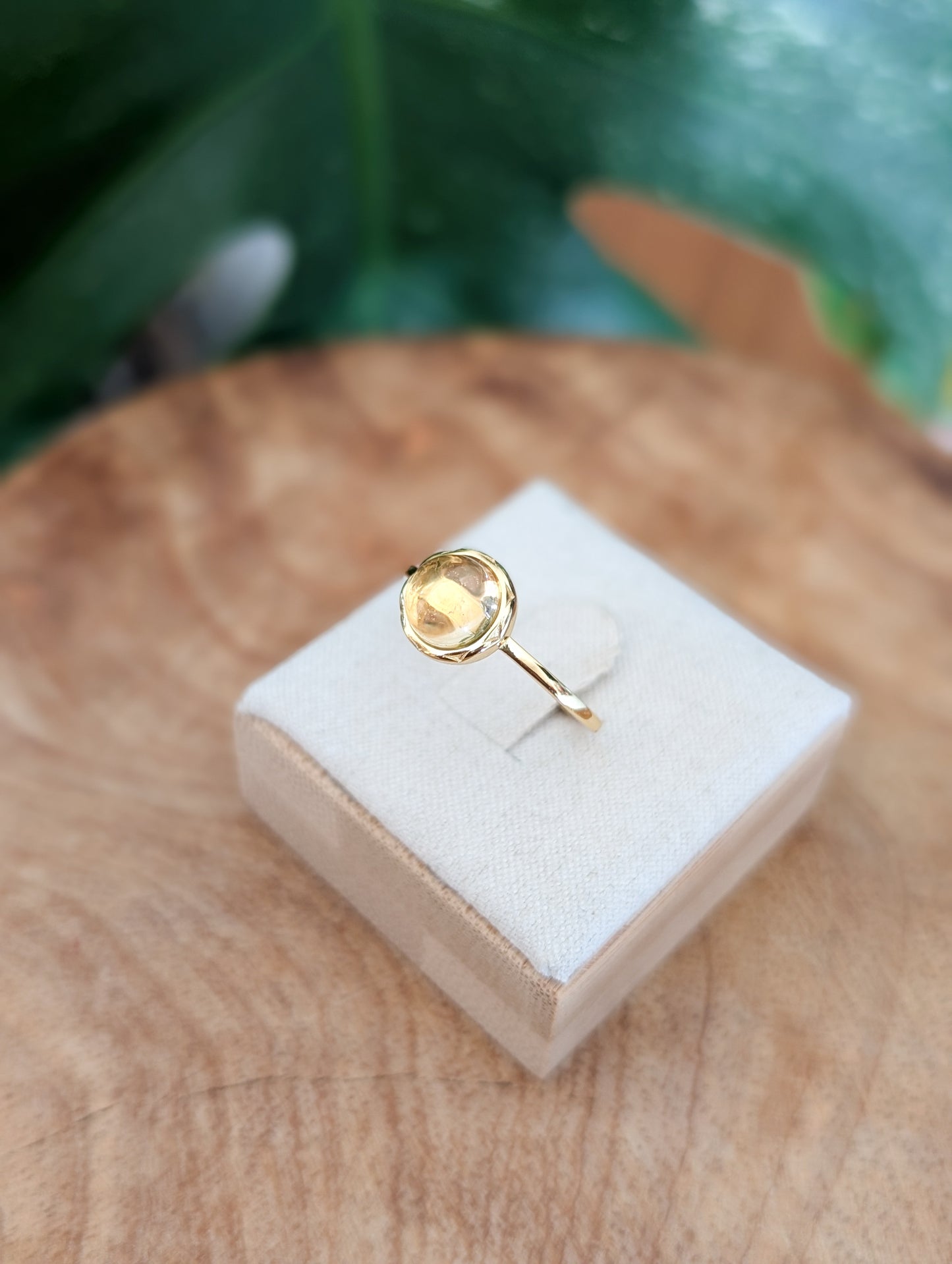 Bague citrine naturelle