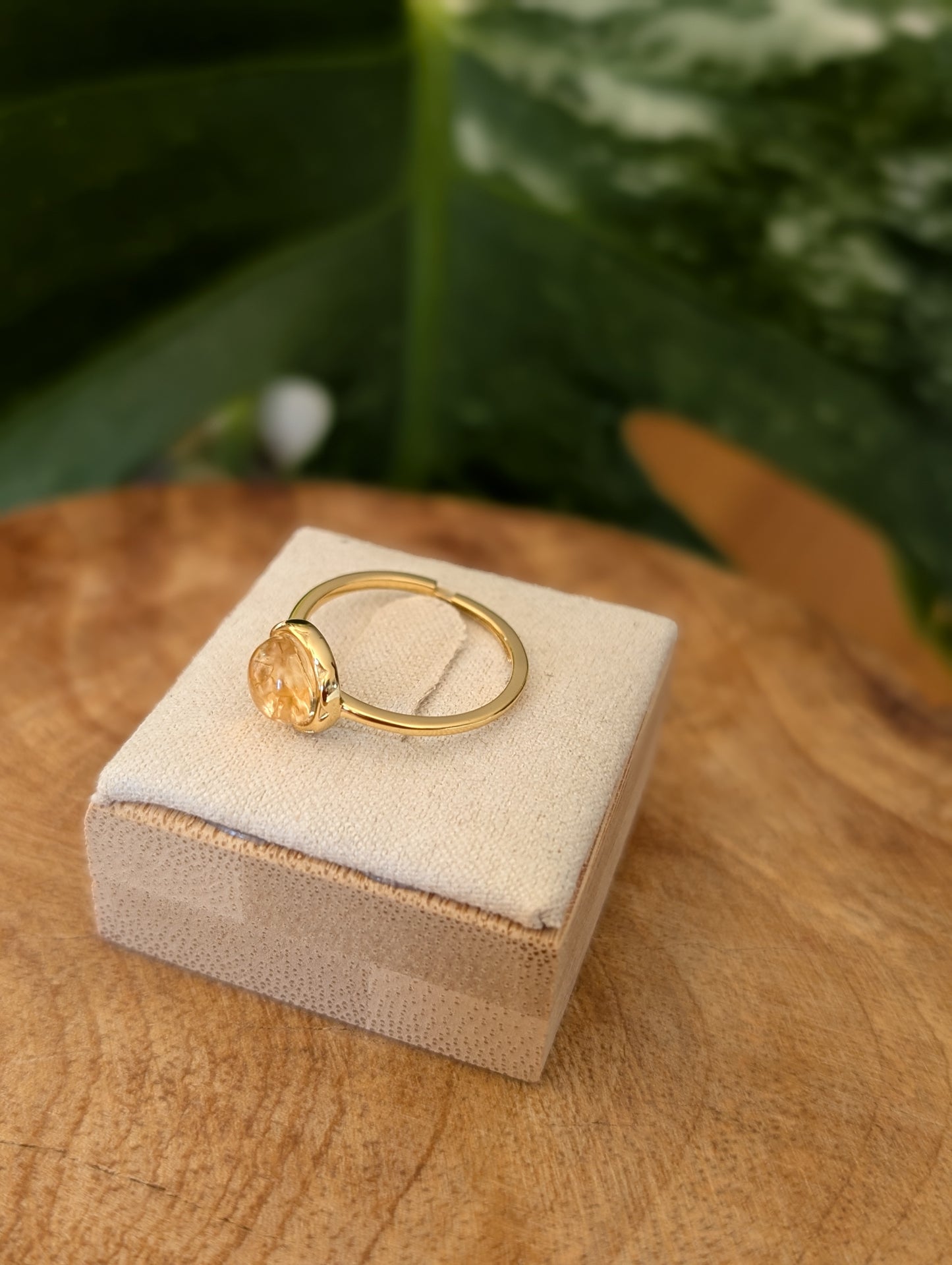 Bague citrine naturelle