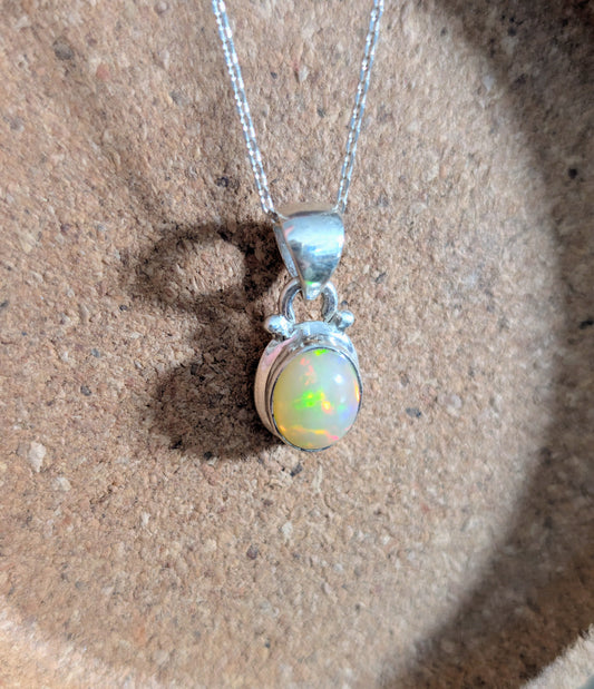 Collier Opale Welo SOLAIRE